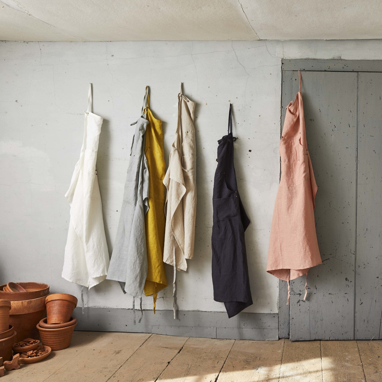 Linen Grand Apron, Salmon