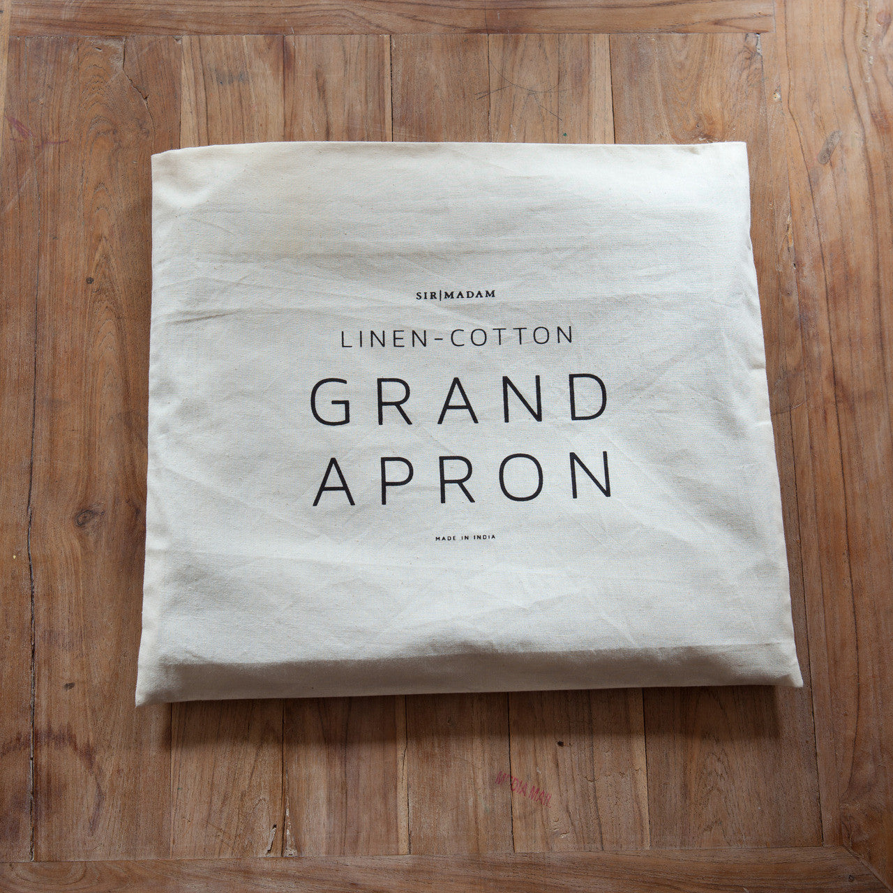 LINEN GRAND APRON, OYSTER WHITE