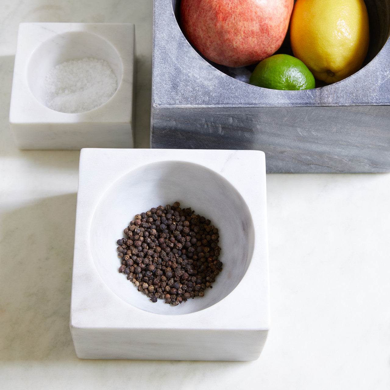 WHITE MARBLE MODERNIST BOWL, MEDIUM